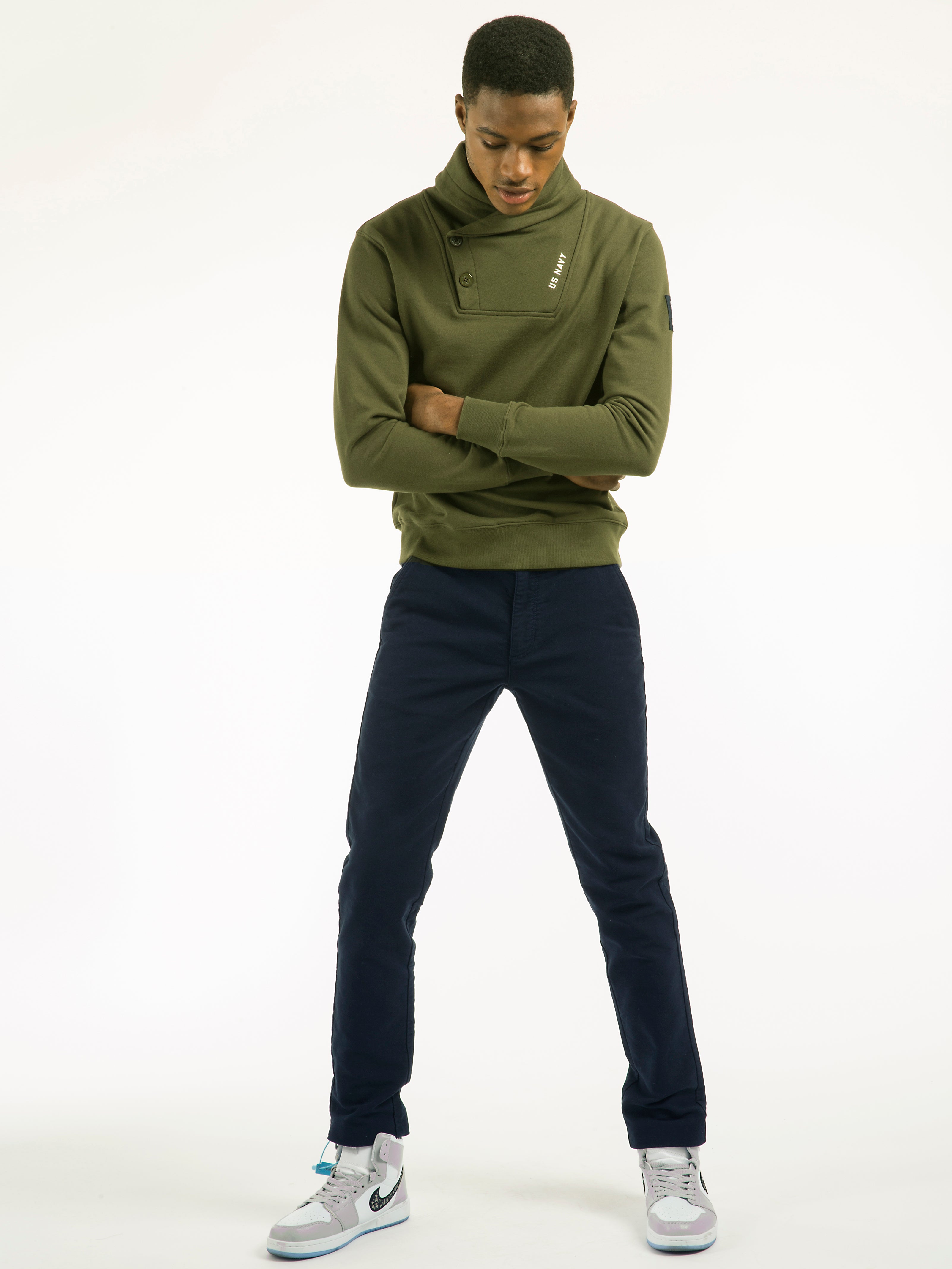 FELPA CON COLLO SCIALLATO VERDE MILITARE